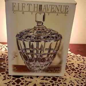 EMERALD CRYSTAL COVERED CANDY